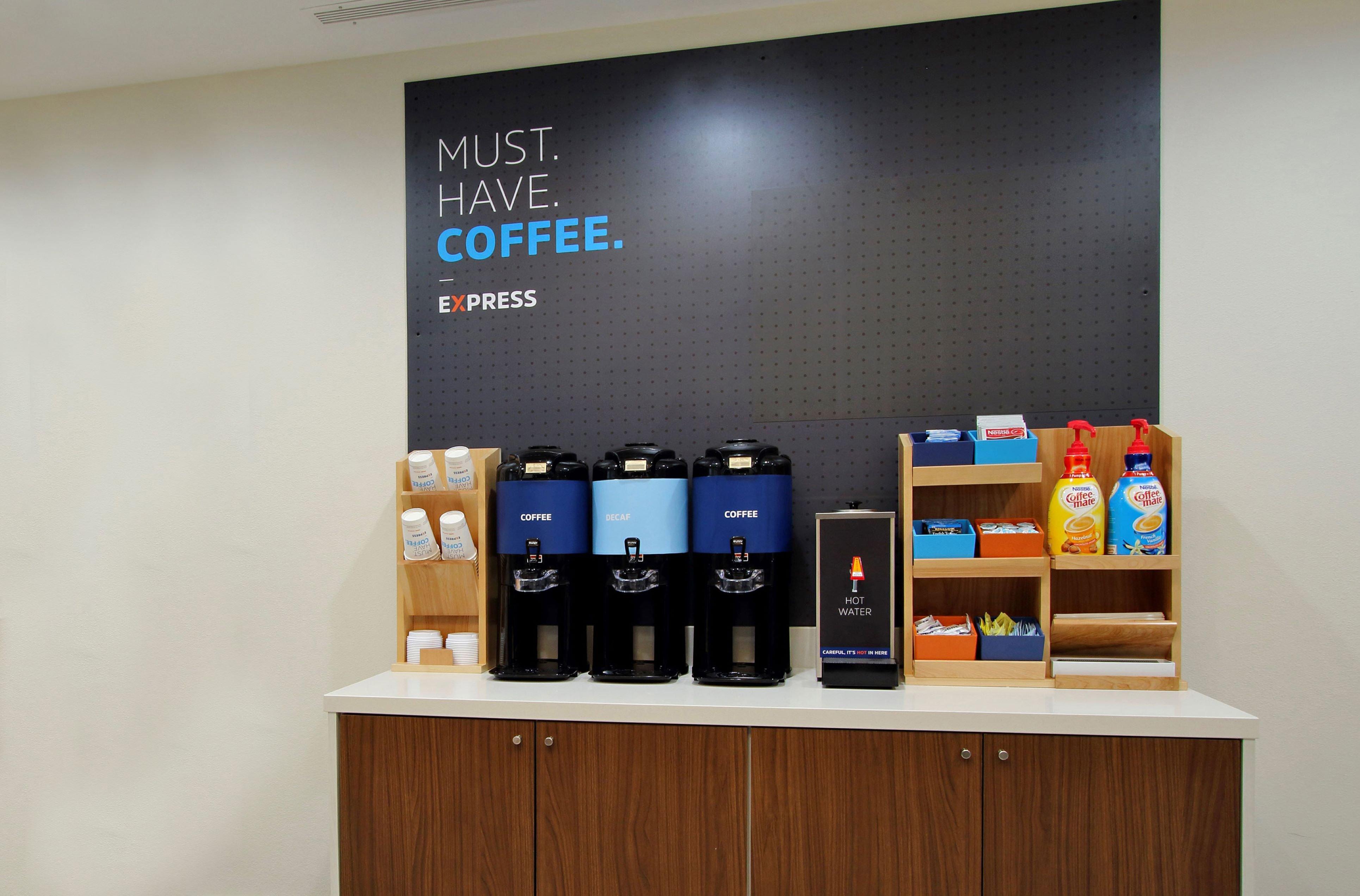 Holiday Inn Express & Suites - Detroit North - Roseville By Ihg מראה חיצוני תמונה